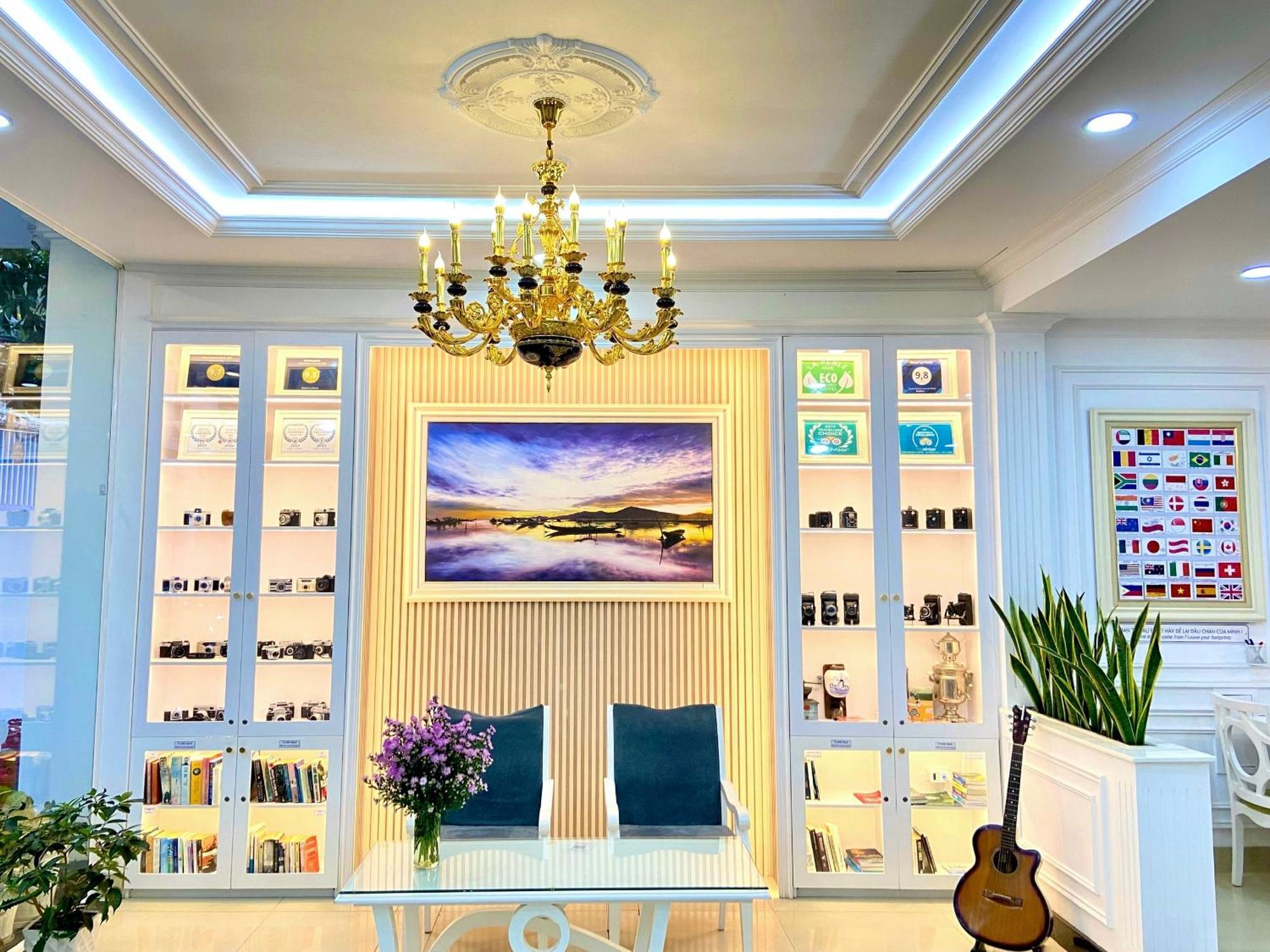 La Perle Hotel Hue